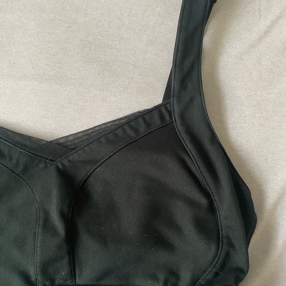 Fabletics Sports Bra - Picture 8 of 11